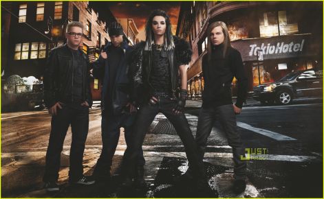 tokio-hotel-german-vogue-october-2009-05.jpg